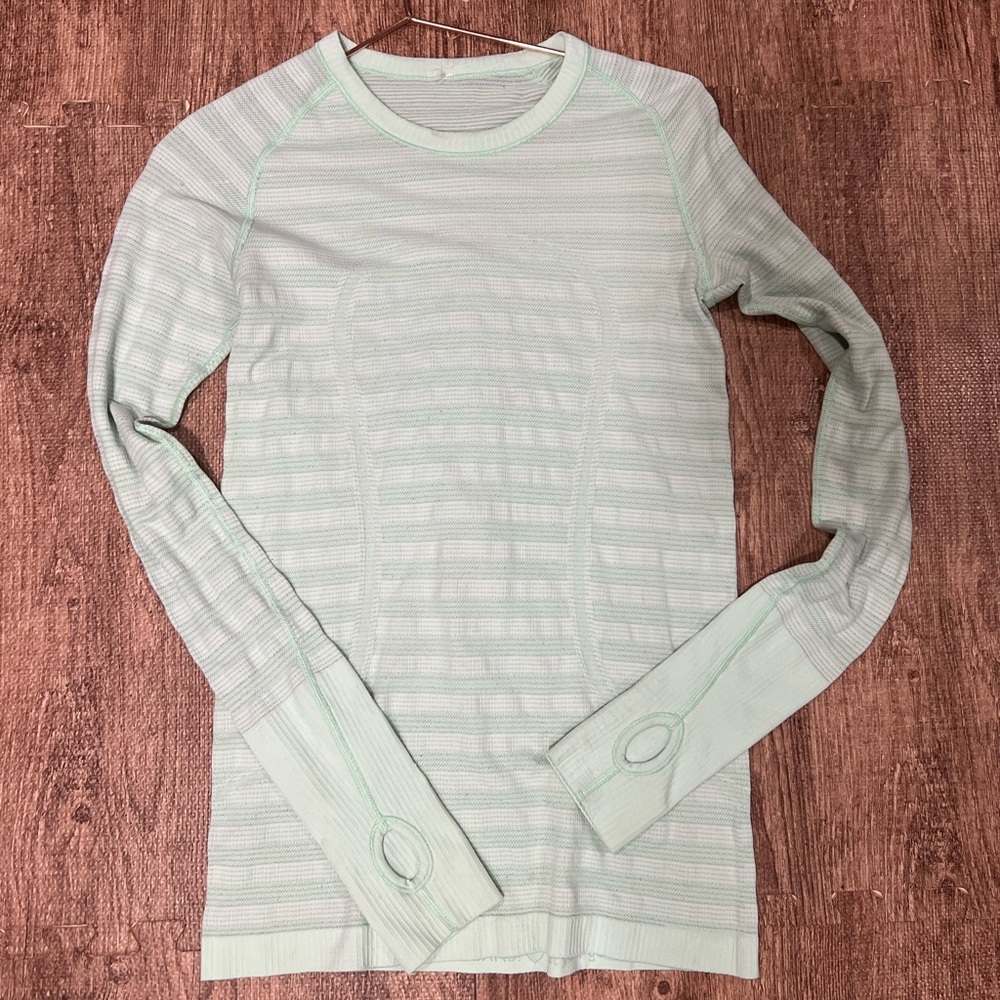 Lululemon Swiftly Tech Long Sleeve Crew - Picture 7 of 10
